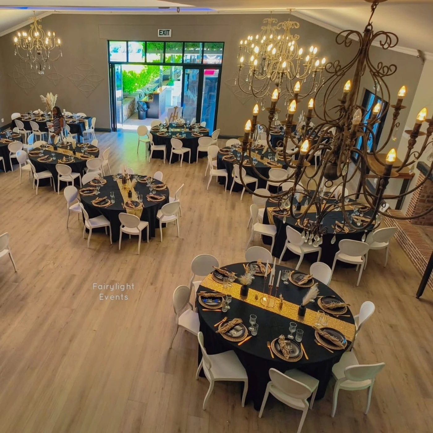 Black and gold corporate gala table styling